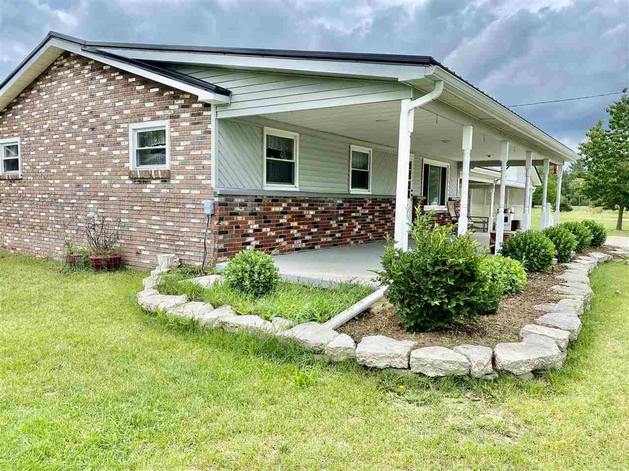 6405 Round Lake Road Gladwin, MI 48624 - Photo 4 of 64