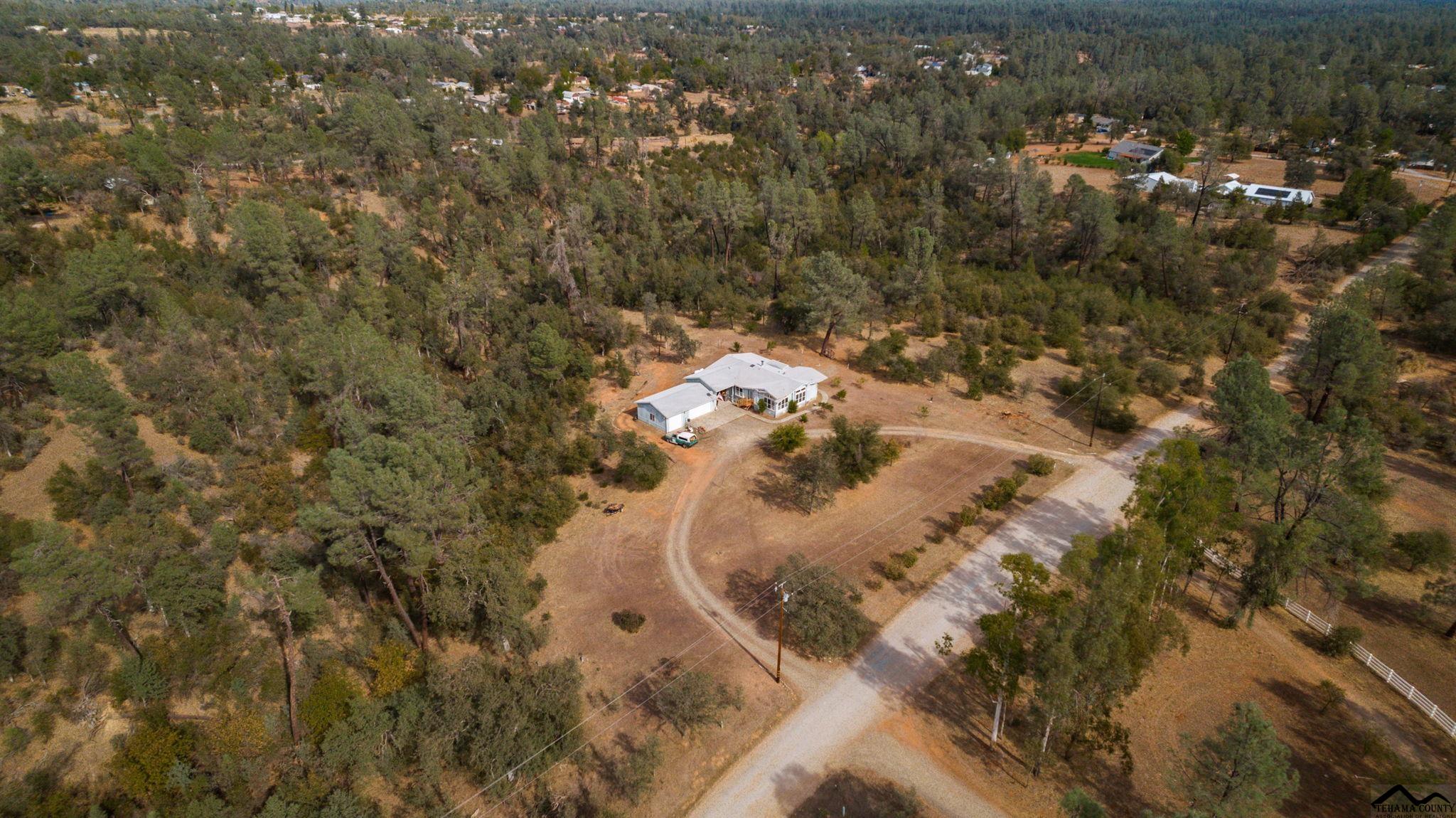 17568 Treat Road Anderson, CA 96007 - Photo 8 of 62
