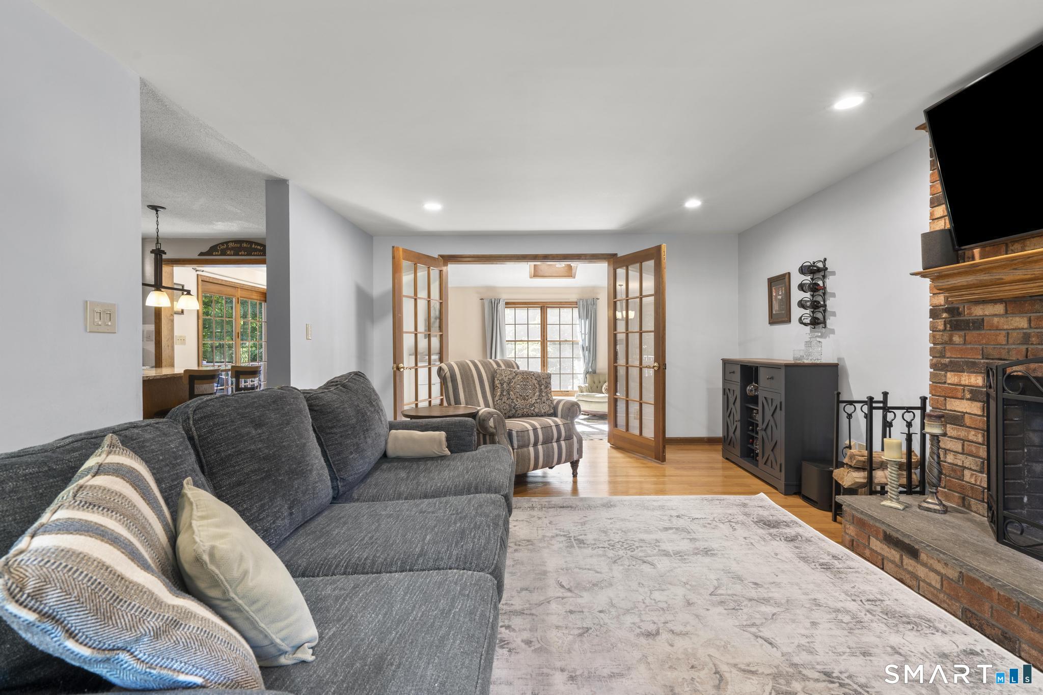 101 Wedgewood Road Southington, CT 06489 - Photo 12 of 40