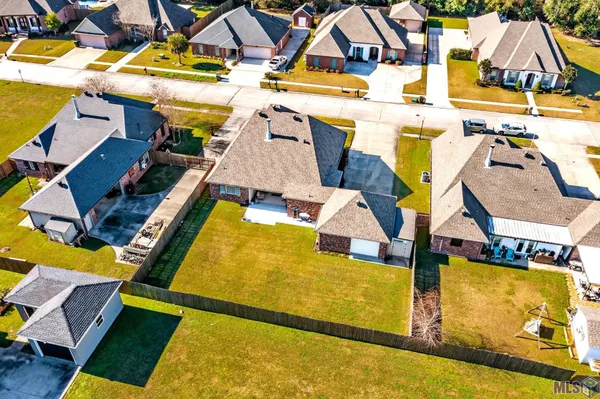$354,900 | 317 Brentwood Drive, Houma, LA 70360