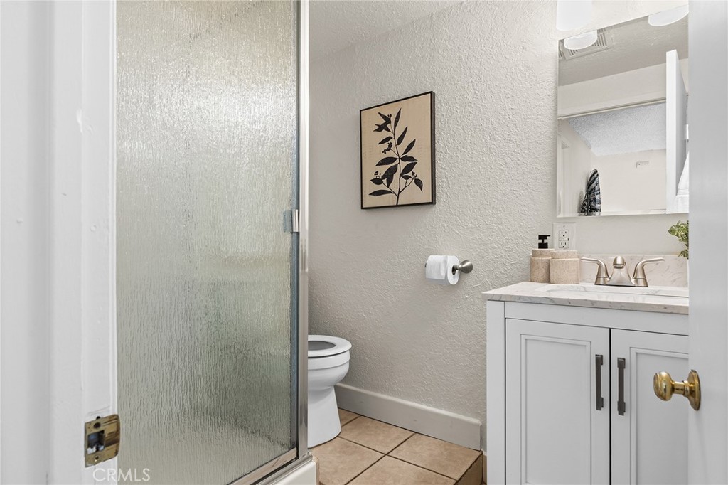 587 East 3rd Street Chico, CA 95928 - Photo 56 of 73 Lower unit