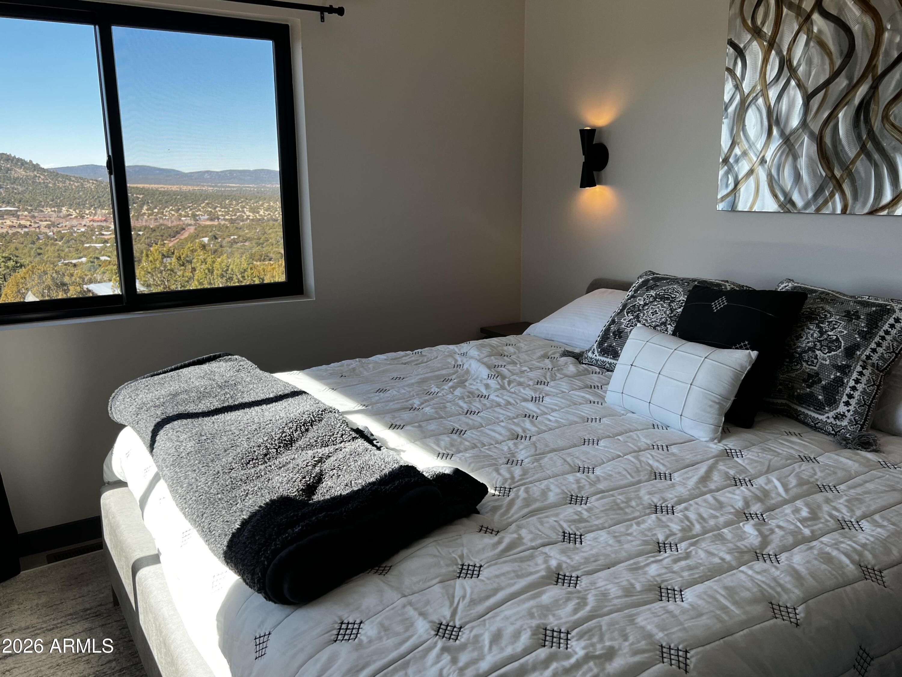 1720 East Sagebrush Road Williams, AZ 86046 - Photo 24 of 40 Bedroom 3