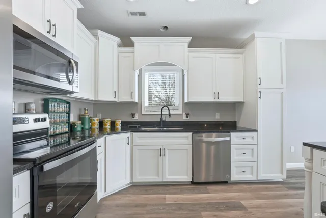 $364,900 | 16308 Hawk Ridge Court, Harlan, IN 46743