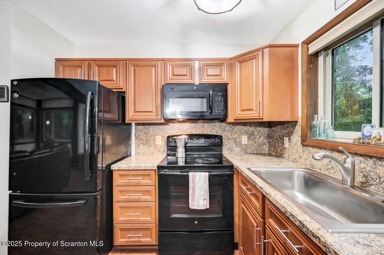 336 Timber Hill Road Henryville, PA 18332 - Photo 25 of 59 336 Timber Hill Rd 23 Large