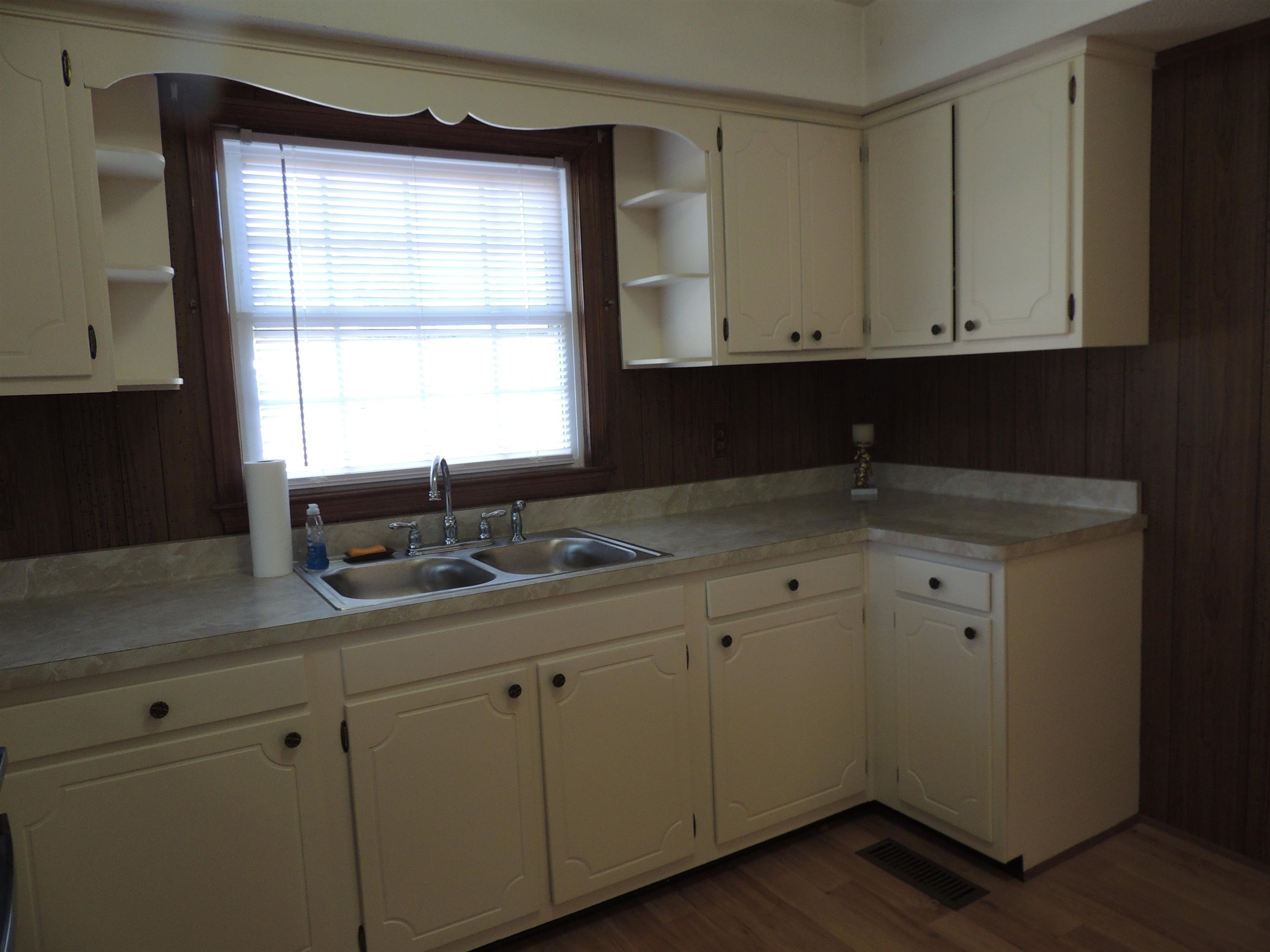 1090 Springfield Road Boiling Springs, SC 29316 - Photo 15 of 19 Gallery Image 15