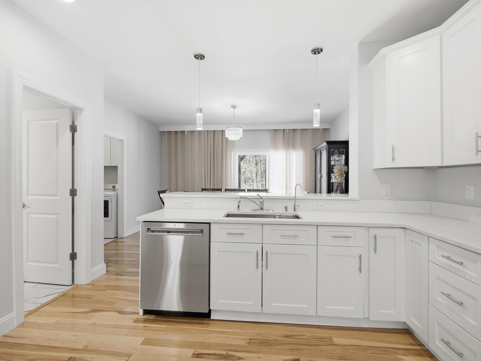 6 Wilshire Lane, Unit 6 Pelham, NH 03076 - Photo 5 of 31