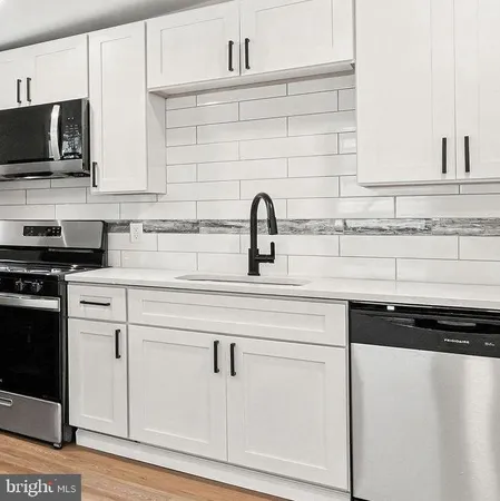 $230,000 | 512 Essex Street, Gloucester City, NJ 08030