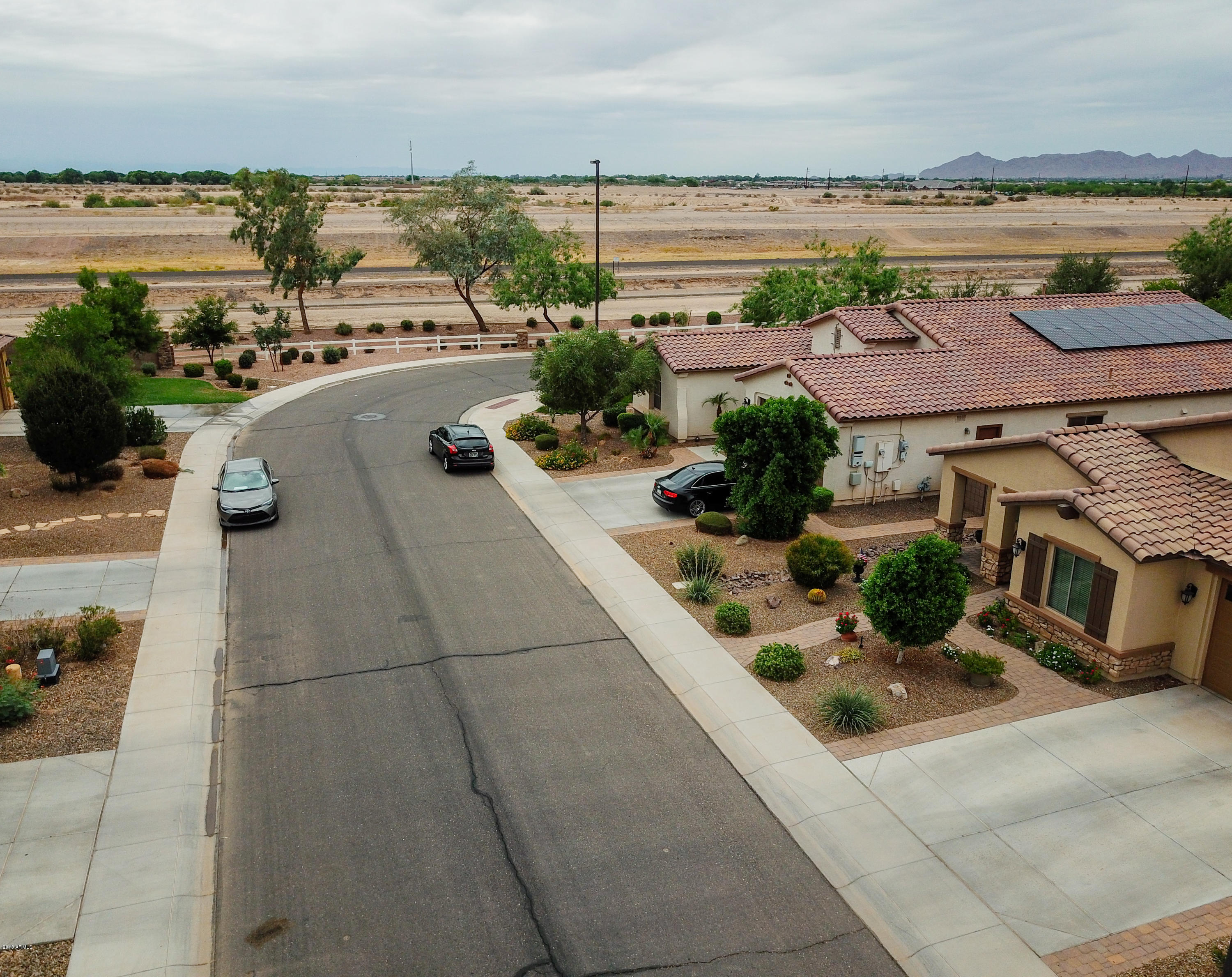 2757 East Rakestraw Lane Gilbert, AZ 85298 - Photo 4 of 30 DJI_0028