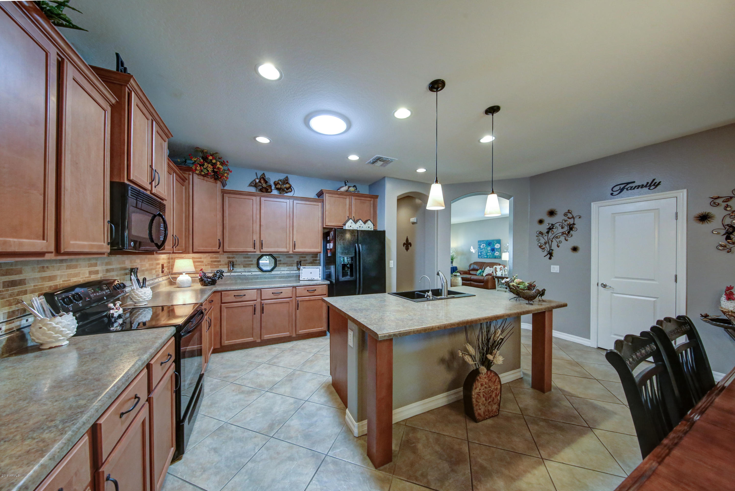 2757 East Rakestraw Lane Gilbert, AZ 85298 - Photo 10 of 30 5D3A1420_1_2