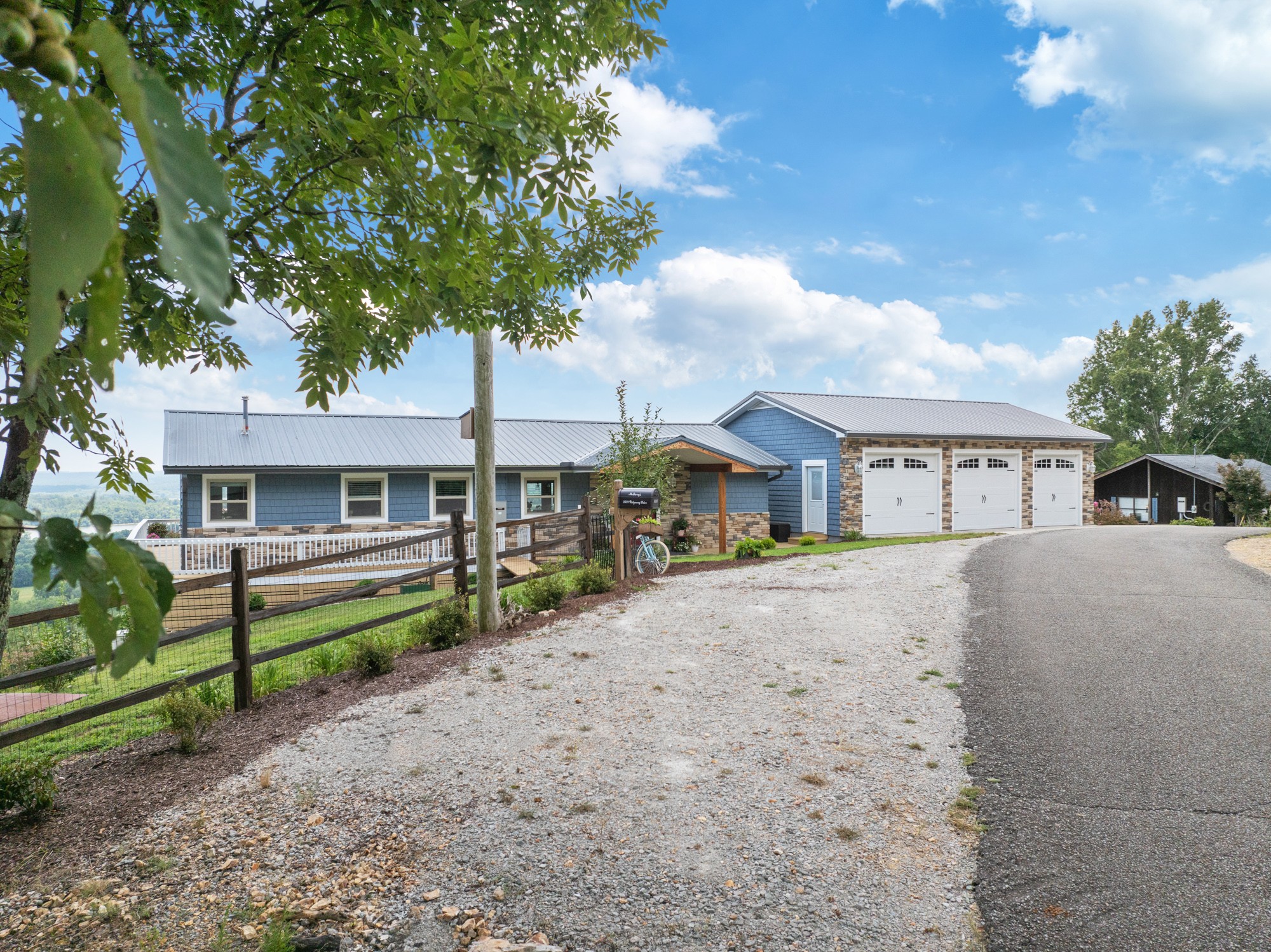 2554 Ridgeway Drive Sugar Tree, TN 38380 - Photo 4 of 63 Gallery Image 4