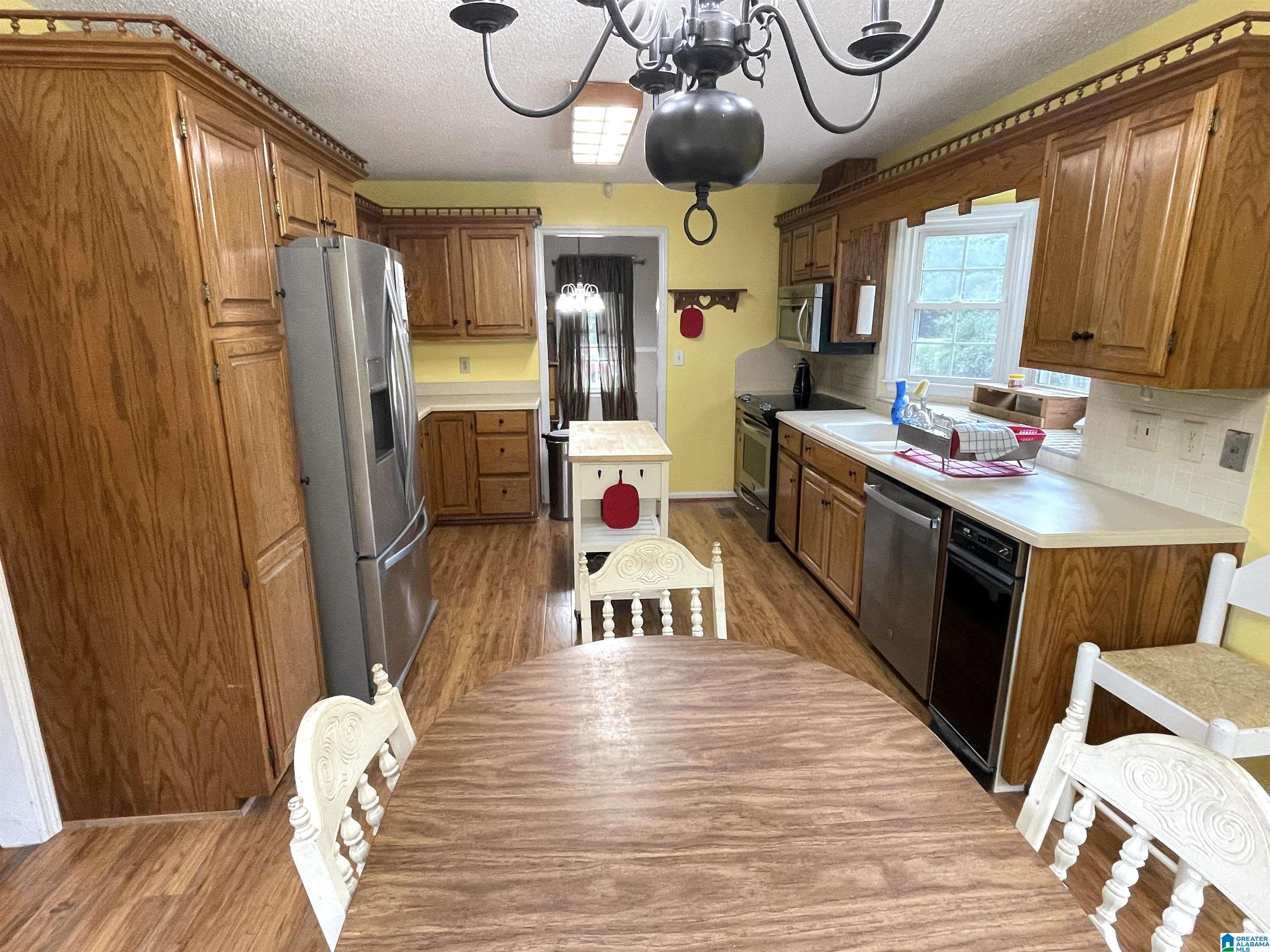 2023 Brookside Coalburg Road Birmingham, AL 35214 - Photo 36 of 51