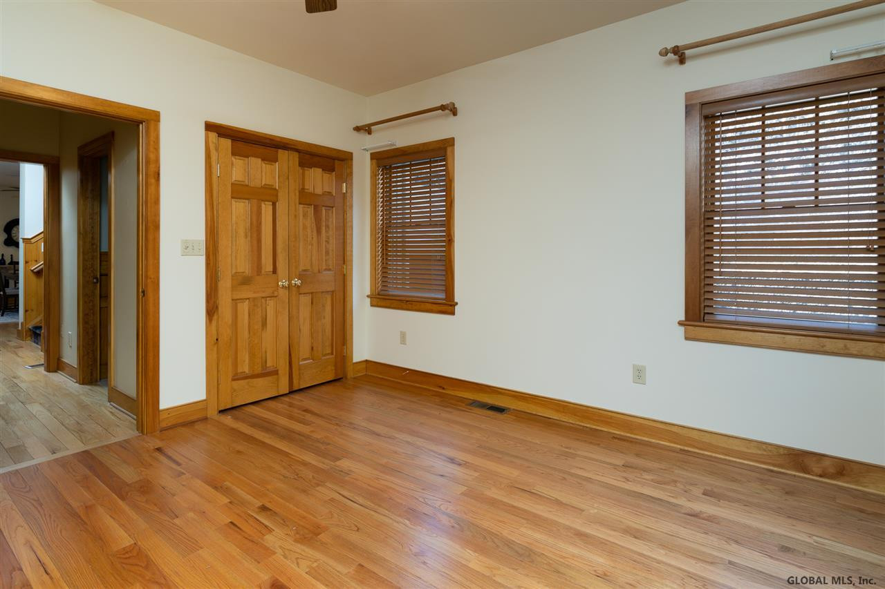 11 Manning Cove Road Malta, NY 12020 - Photo 31 of 42 Photo 31