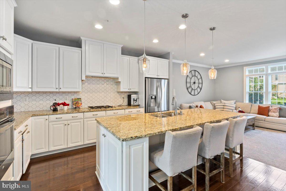 3802 Jacob Stout Road Doylestown, PA 18902 - Photo 7 of 36 Kitchen with 42" white cabinets and Huge Island