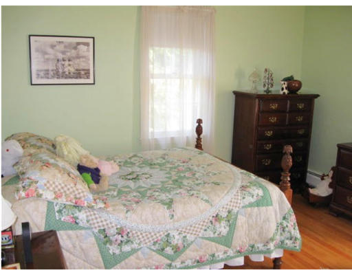 163 Blueberry Hill Road Longmeadow, MA 01106 - Photo 8 of 25 Gallery Image 8