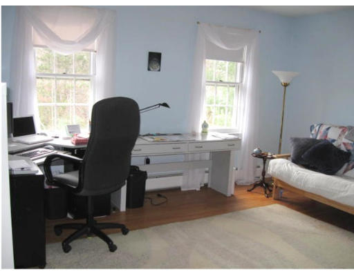 163 Blueberry Hill Road Longmeadow, MA 01106 - Photo 9 of 25 Gallery Image 9