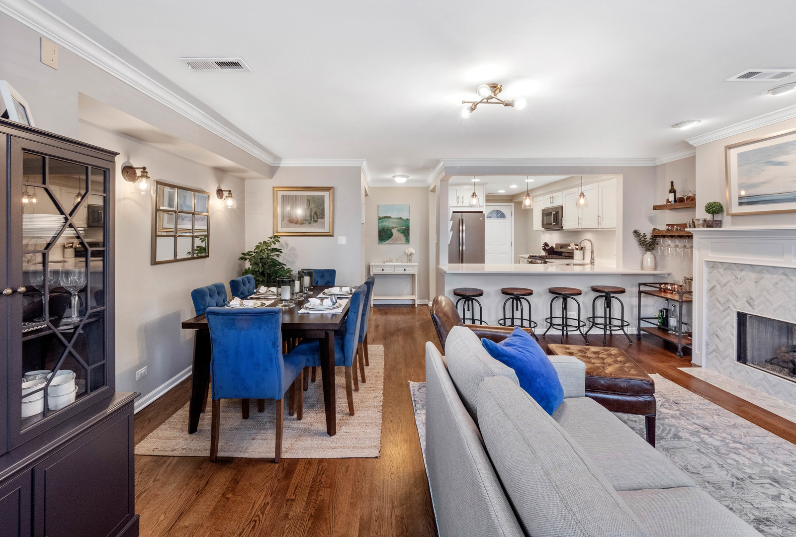 2439 North Burling Street, Unit G Chicago, IL 60614 - Photo 11 of 20 a view of a dining room with furniture window and wooden floor