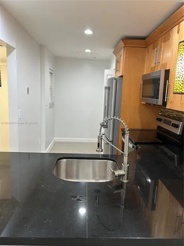 $2,100 | 20730 Northeast 8th Court, Unit 20416, Miami, FL 33179