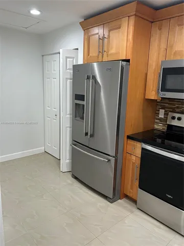 $2,100 | 20730 Northeast 8th Court, Unit 20416, Miami, FL 33179