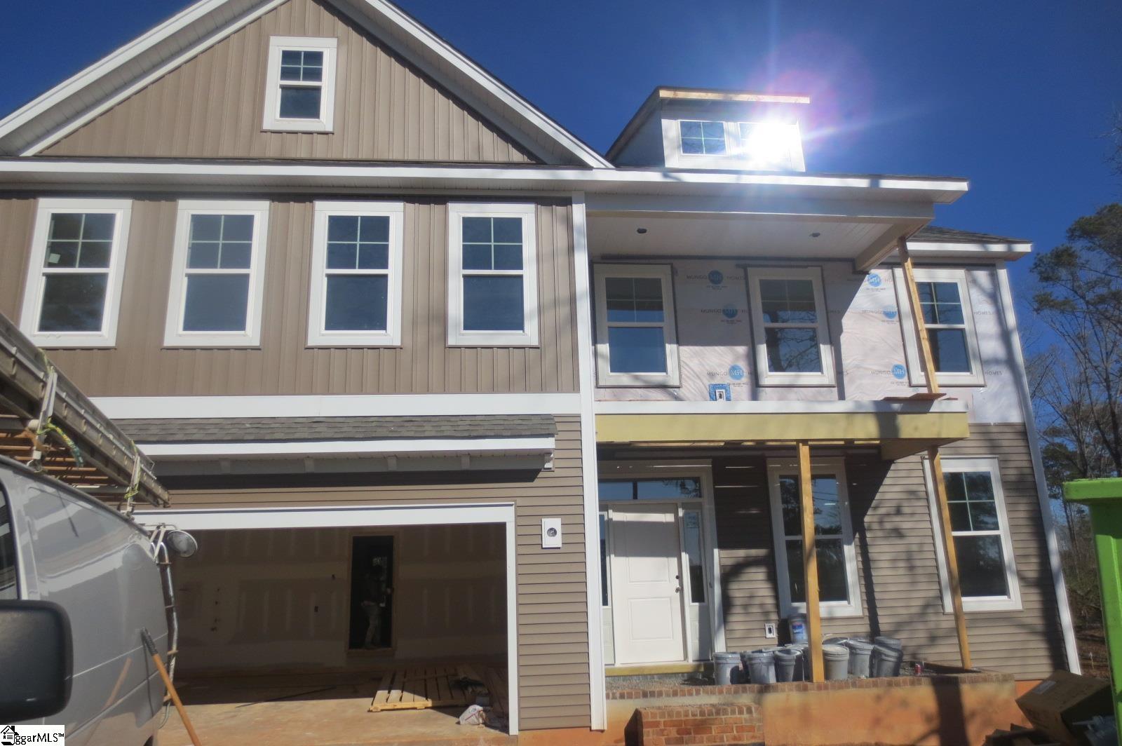 211 Carpenter Road Anderson, SC 29621 - Photo 1 of 32 Gallery Image 1