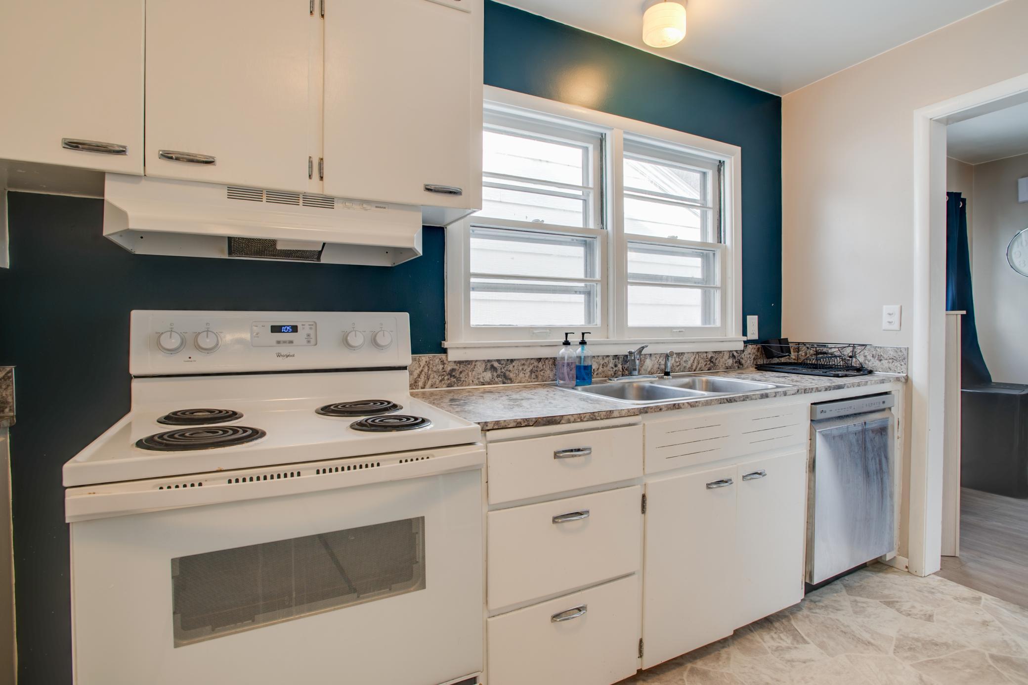 1305 12th Street South Moorhead, MN 56560 - Photo 13 of 40