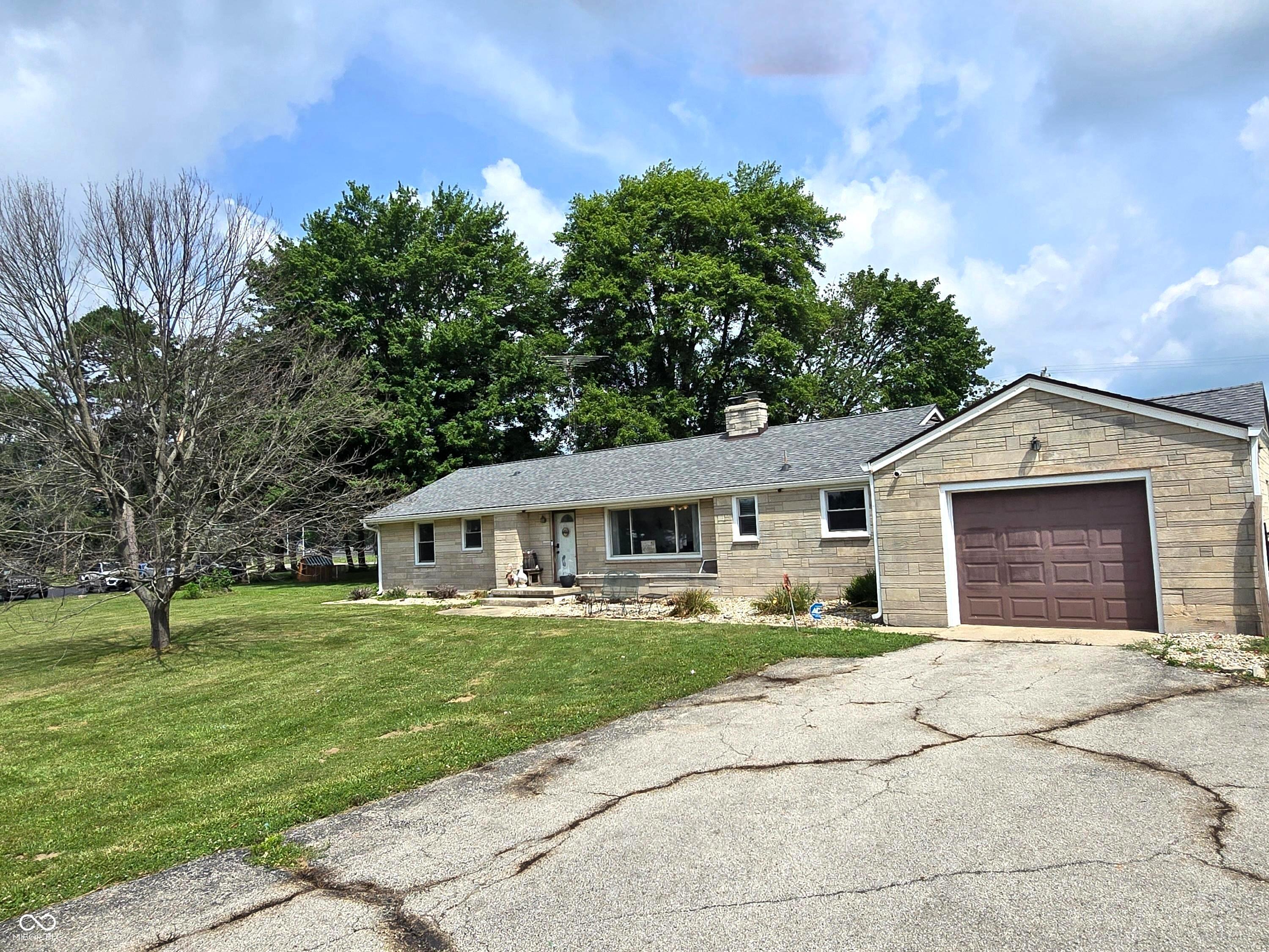 712 East Main Street Milroy, IN 46156 - Photo 1 of 27