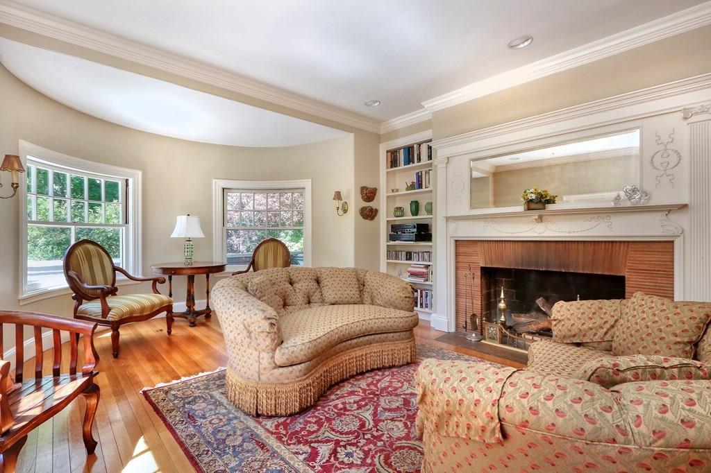 29 Calumet Road Winchester, MA 01890 - Photo 5 of 42 Gallery Image 5