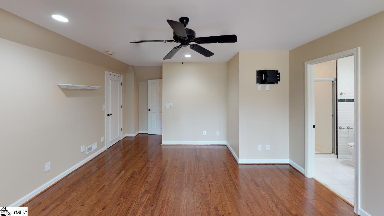 5 Deer Track Road Simpsonville, SC 29681 - Photo 24 of 35 Third floor second master suite with full bath
