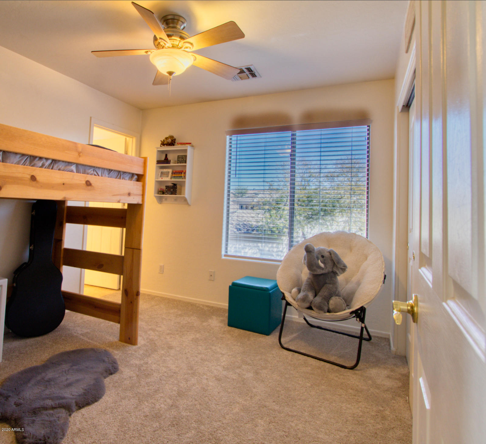 4343 East Del Rio Street Gilbert, AZ 85295 - Photo 17 of 28 4343 Del Rio HDR Interior 65