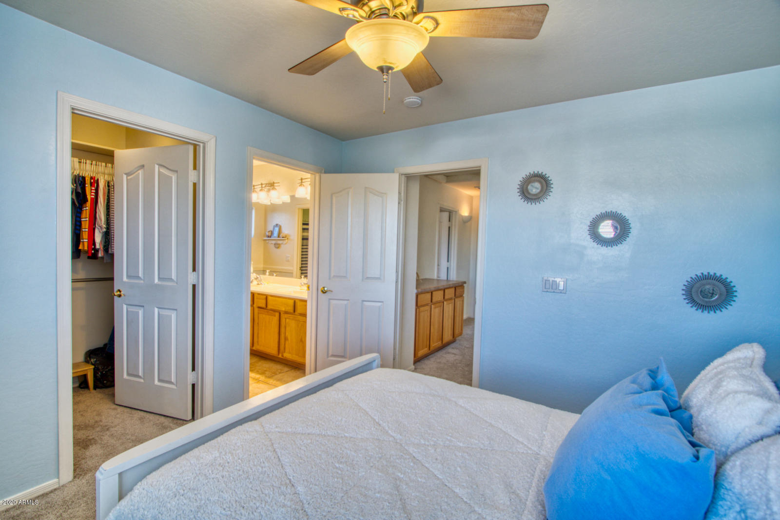 4343 East Del Rio Street Gilbert, AZ 85295 - Photo 19 of 28 4343 Del Rio HDR Interior 74
