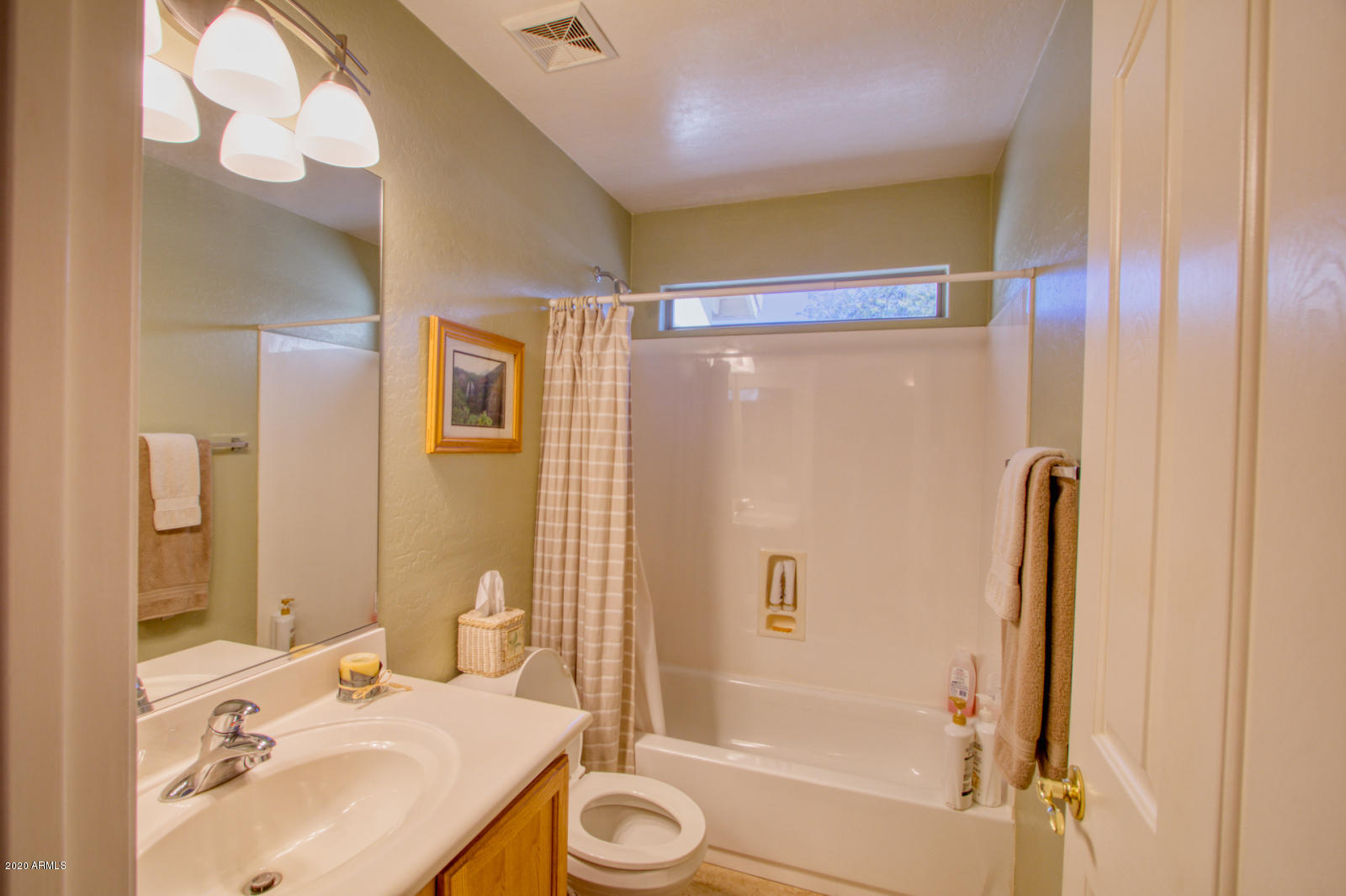 4343 East Del Rio Street Gilbert, AZ 85295 - Photo 21 of 28 4343 Del Rio HDR Interior 43