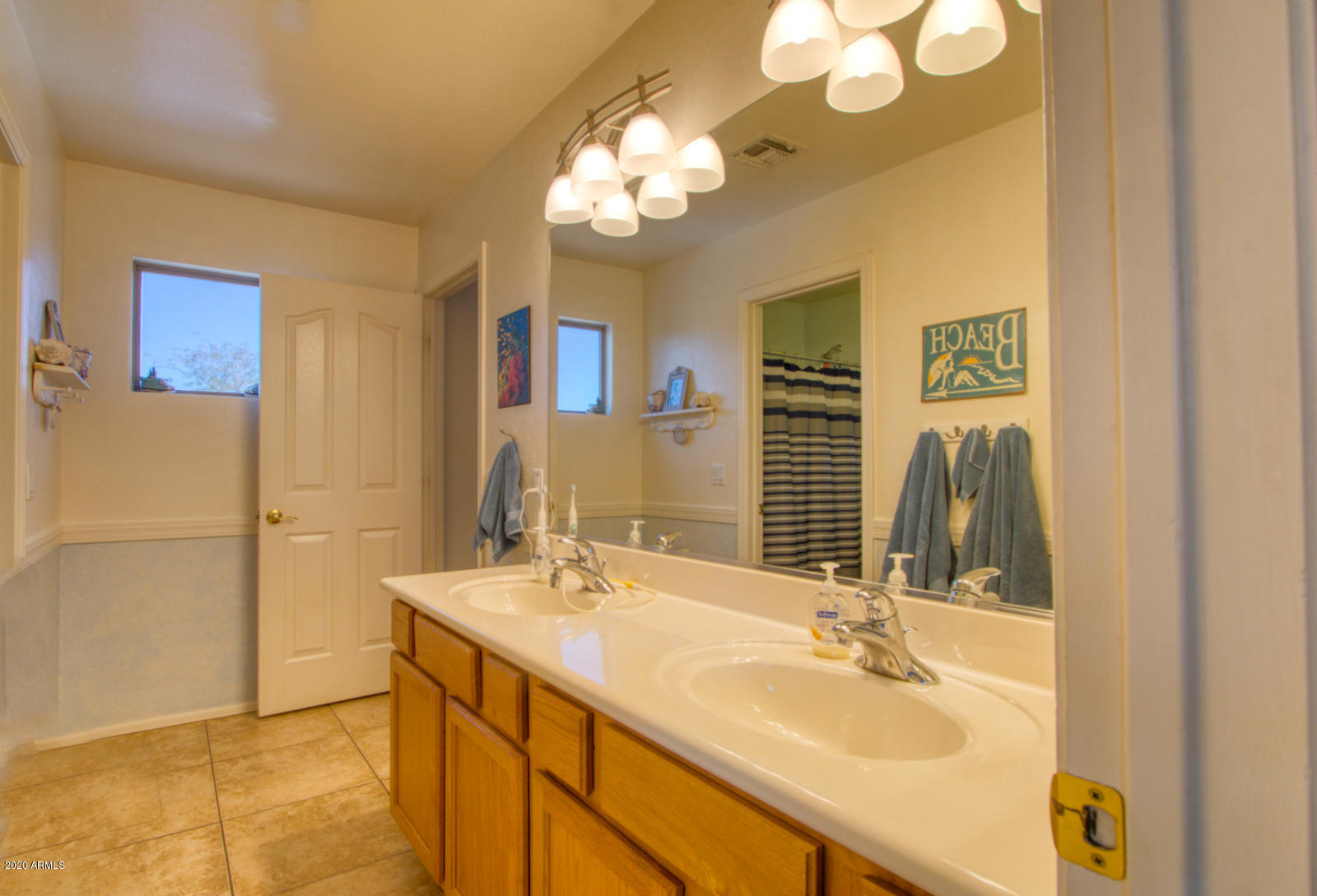 4343 East Del Rio Street Gilbert, AZ 85295 - Photo 22 of 28 4343 Del Rio HDR Interior 69