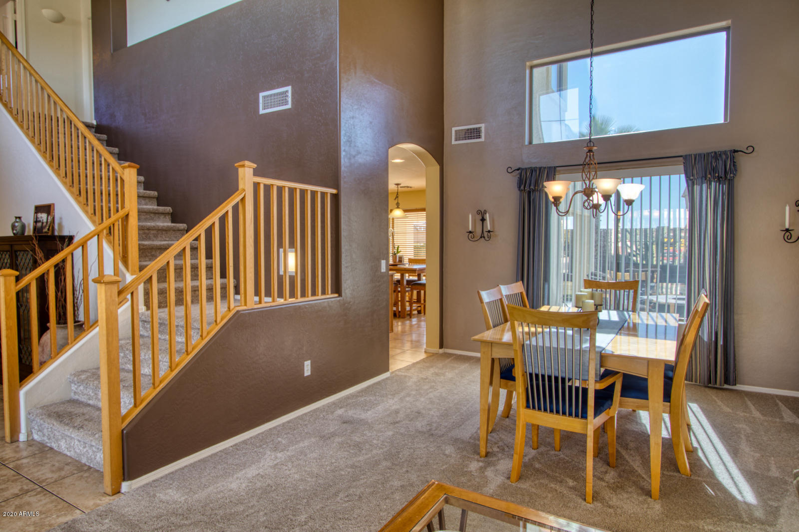 4343 East Del Rio Street Gilbert, AZ 85295 - Photo 7 of 28 4343 Del Rio HDR Interior 20