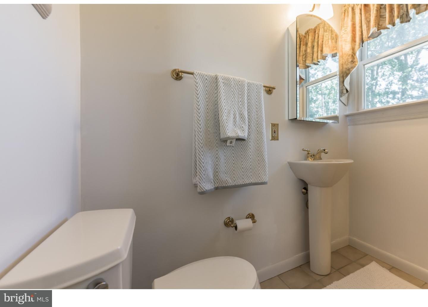 13 Taylor Road Conshohocken, PA 19428 - Photo 14 of 25 Master Bathroom