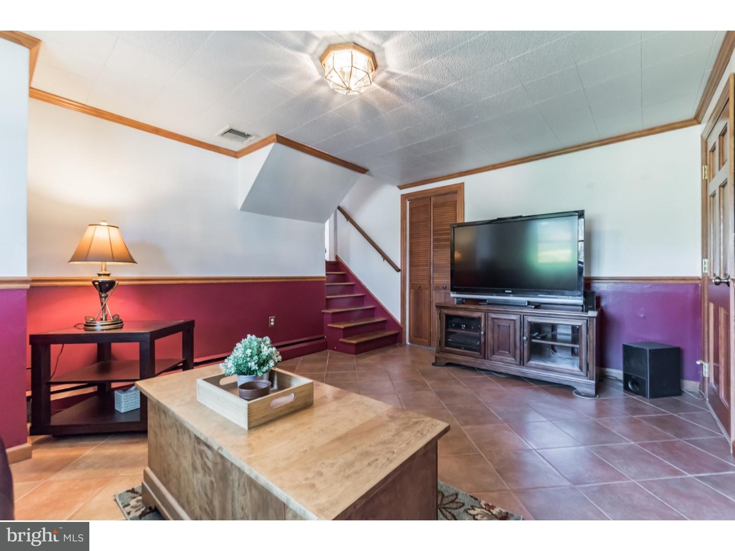 13 Taylor Road Conshohocken, PA 19428 - Photo 20 of 25 Family Room