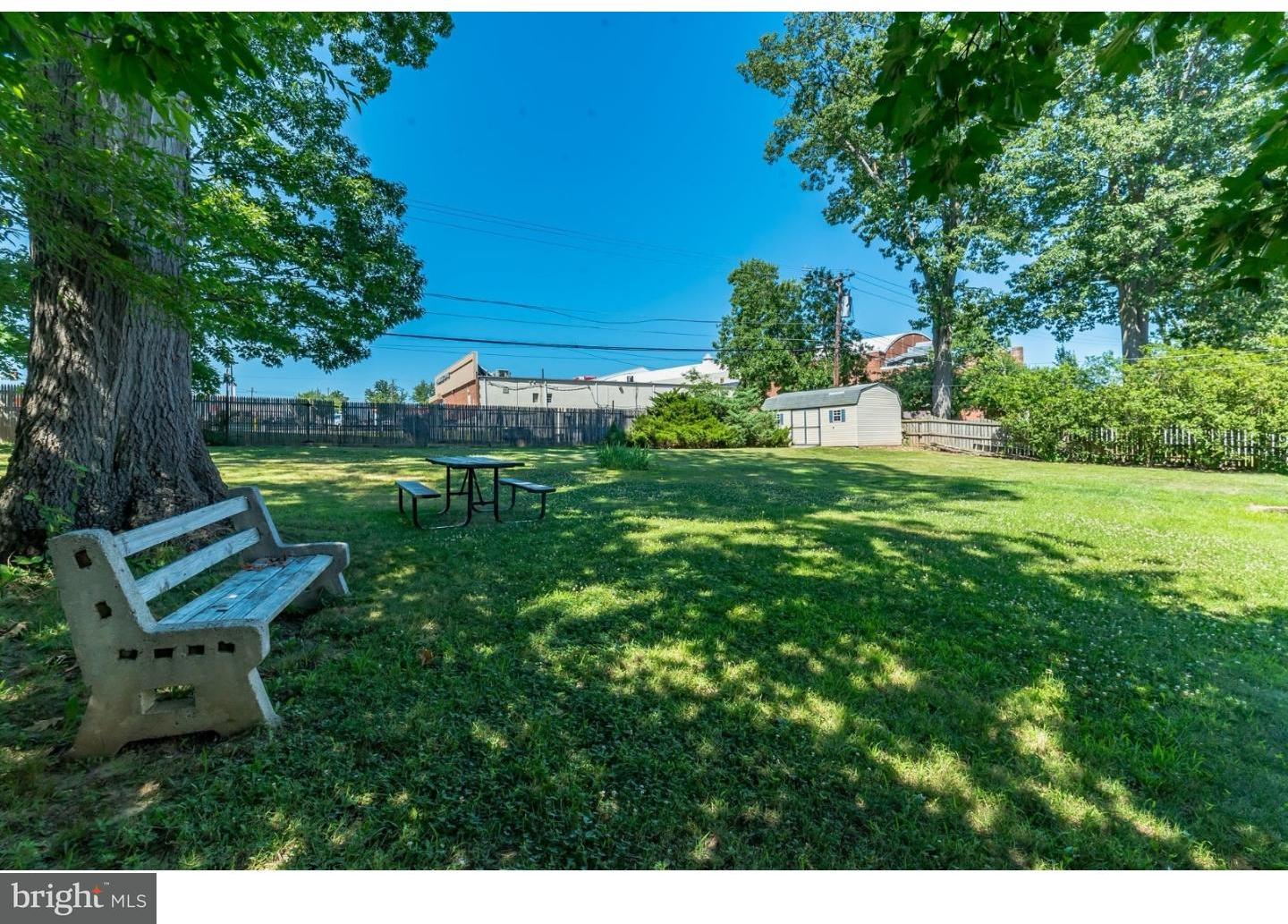 13 Taylor Road Conshohocken, PA 19428 - Photo 4 of 25 Back Yard