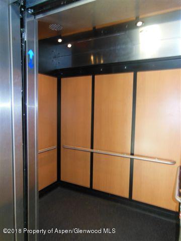 231 Robinson Street, Unit 200 Basalt, CO 81621 - Photo 13 of 19 Elevator