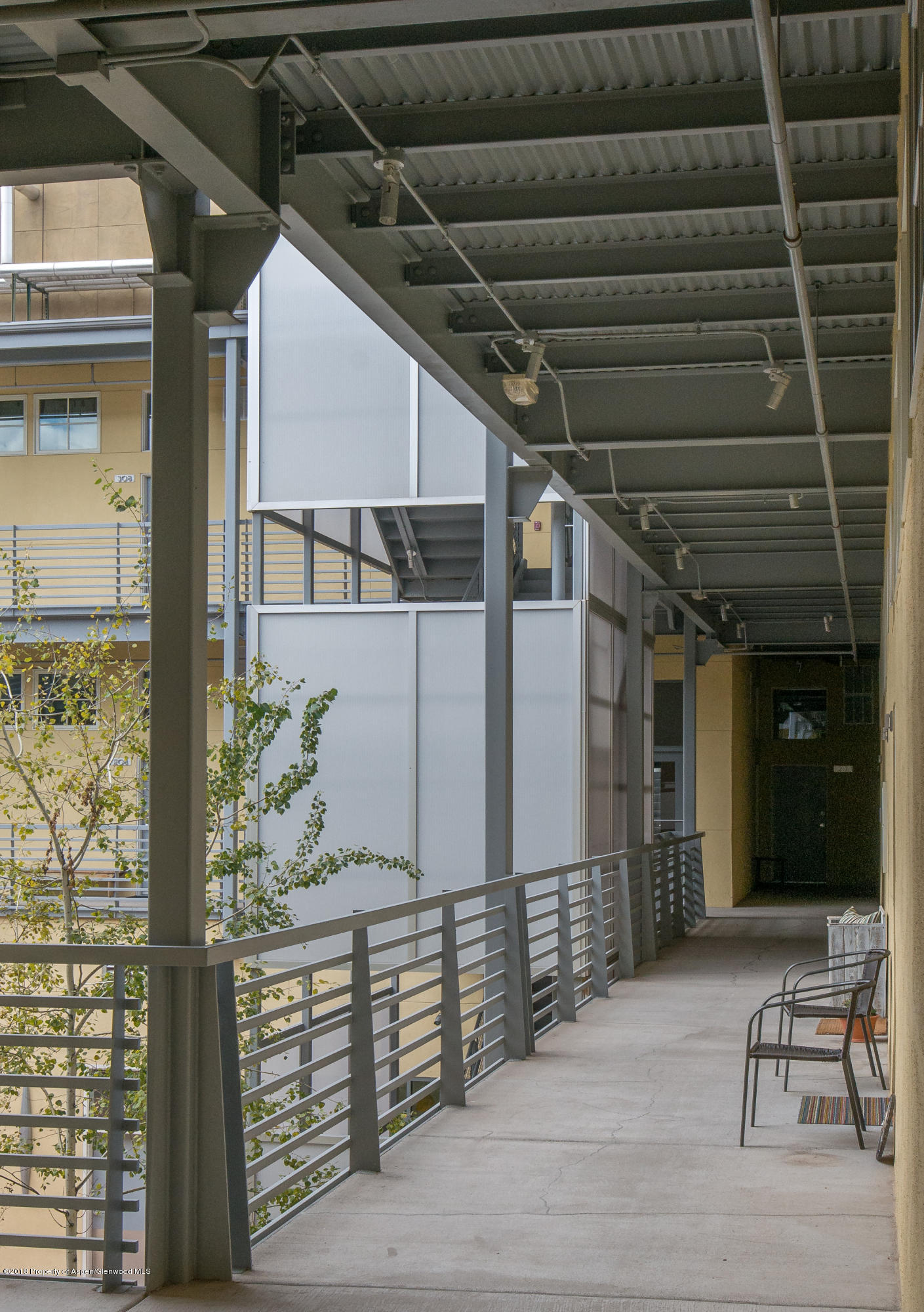 231 Robinson Street, Unit 200 Basalt, CO 81621 - Photo 5 of 19 Common Walkways