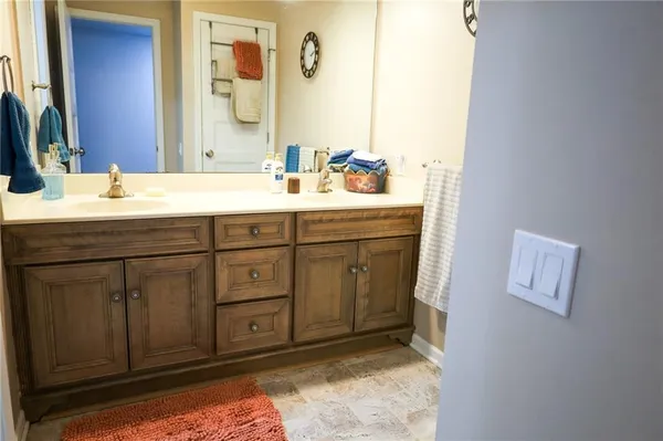 $369,500 | 4824 Mockingbird Lane, St. Joseph, MO 64506
