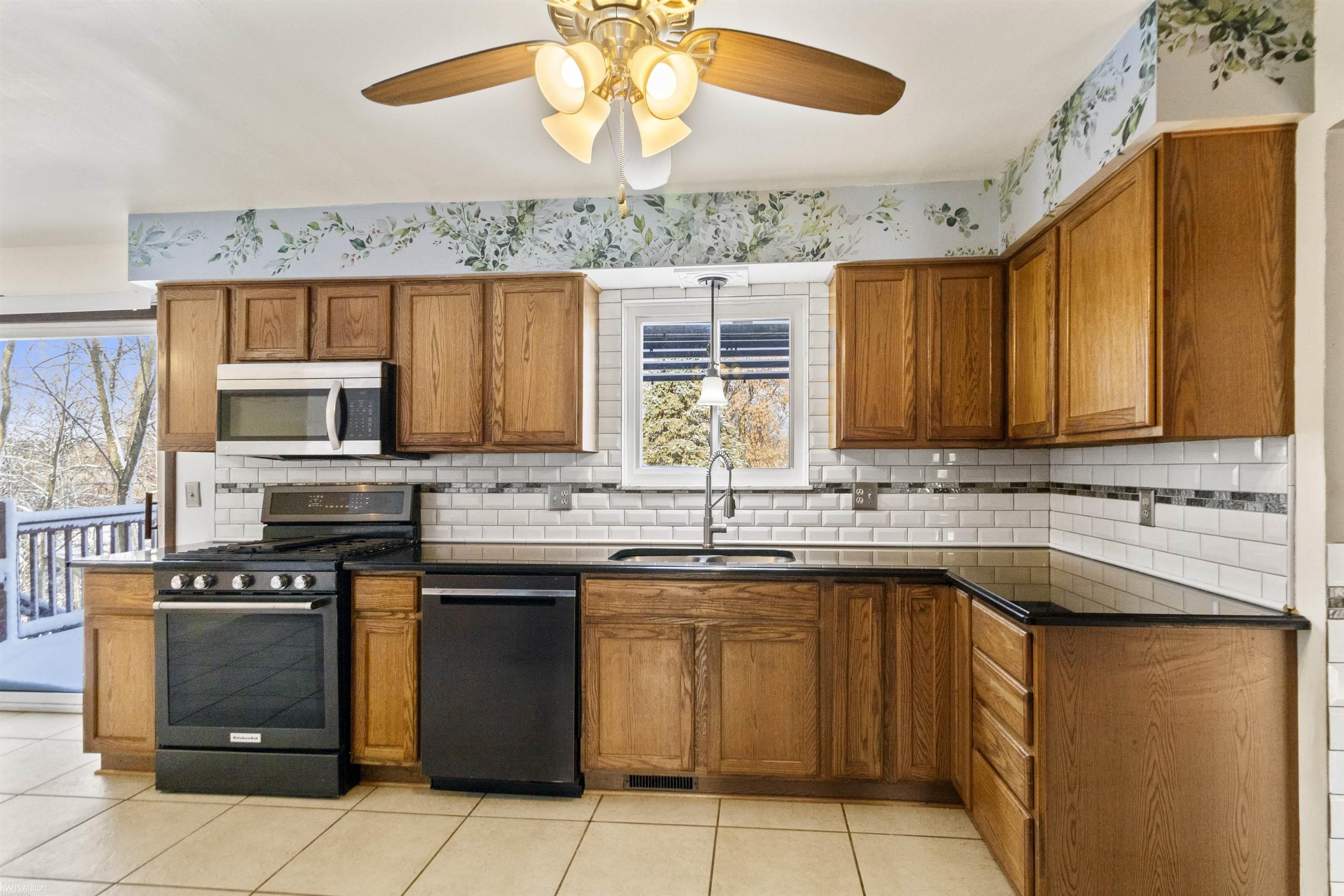 4570 Atkins Road North Street, MI 48049 - Photo 15 of 31