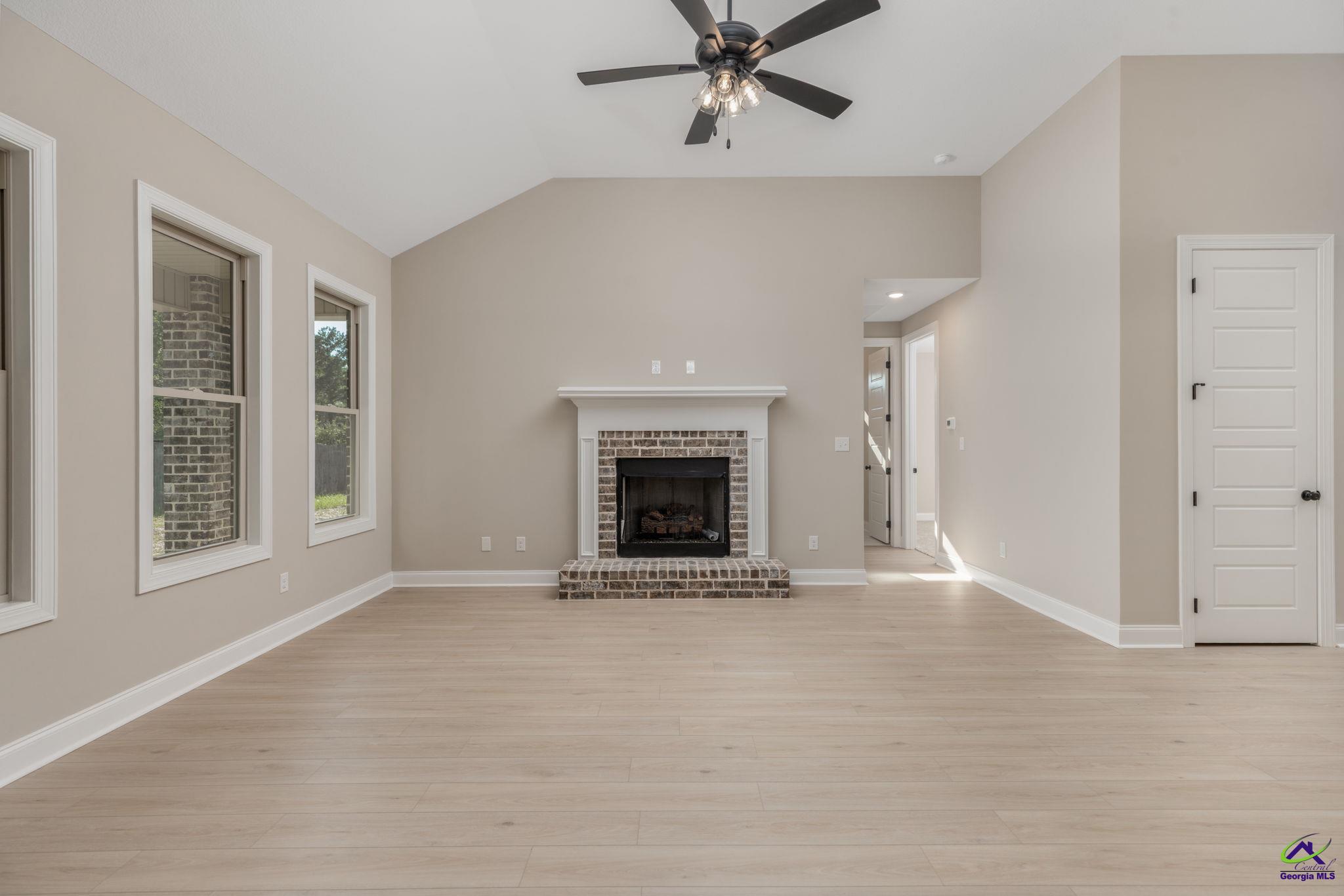 217 Farmland Circle Perry, GA 31069 - Photo 11 of 34