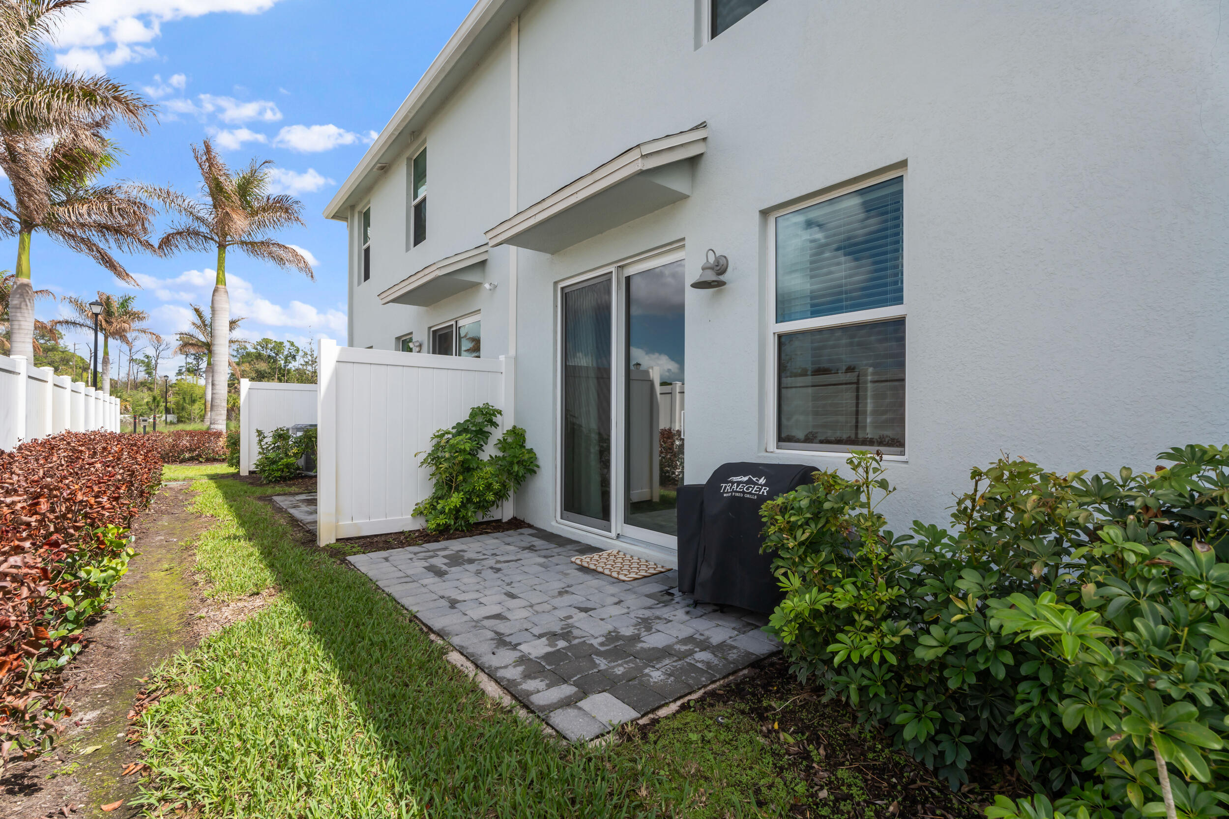 5612 Southeast Edgewater Circle Stuart, FL 34997 - Photo 15 of 27 SMG00694