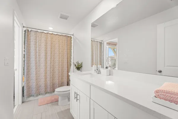$439,999 | 5612 Southeast Edgewater Circle, Stuart, FL 34997