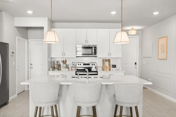 $439,999 | 5612 Southeast Edgewater Circle, Stuart, FL 34997
