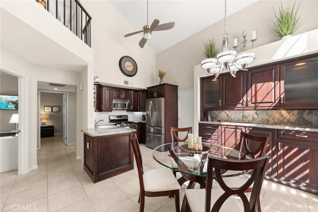 20721 East Crest Lane, Unit B Walnut, CA 91789 - Photo 13 of 41