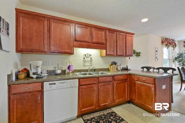 22758 Placid Drive Foley, AL 36535 - Photo 6 of 15 Kitchen