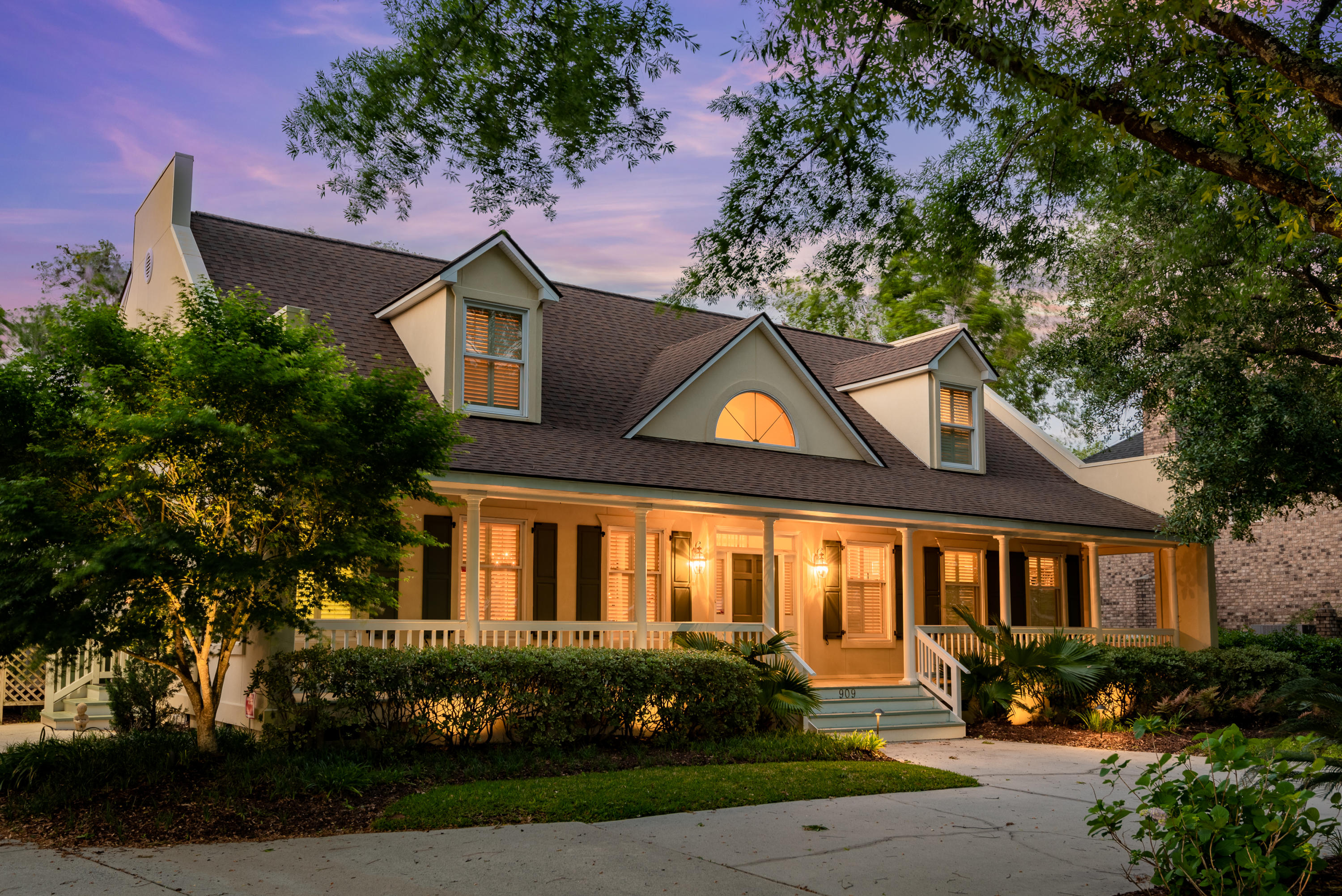 909 Cotton House Road Charleston, SC 29412 - Photo 1 of 34 909 Cotton House