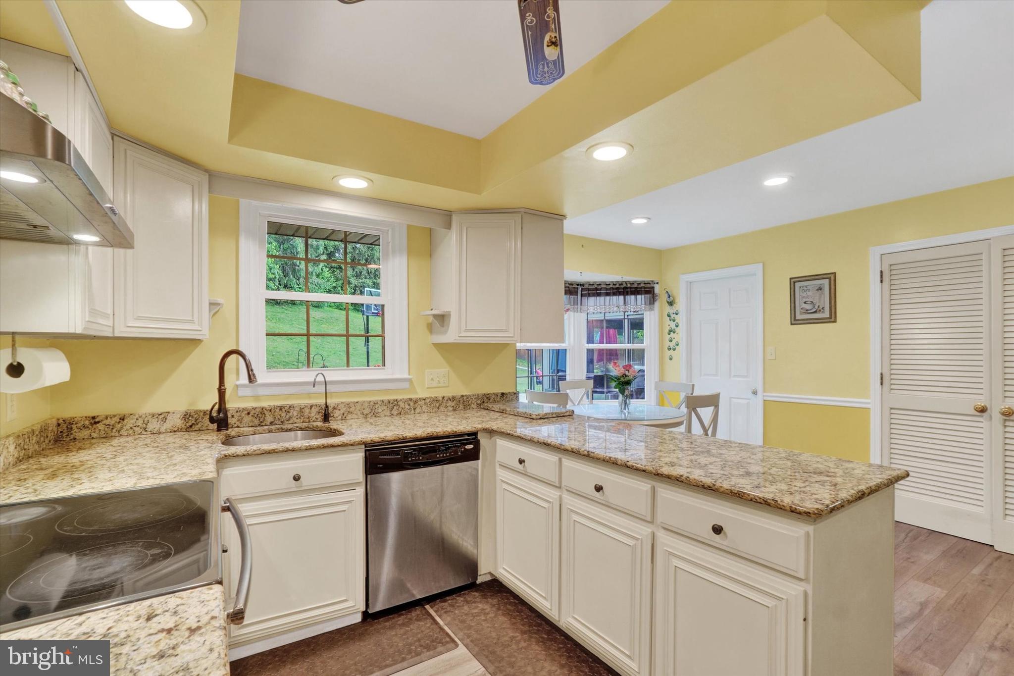 535 Maywood Road York, PA 17402 - Photo 16 of 57 Gallery Image 16