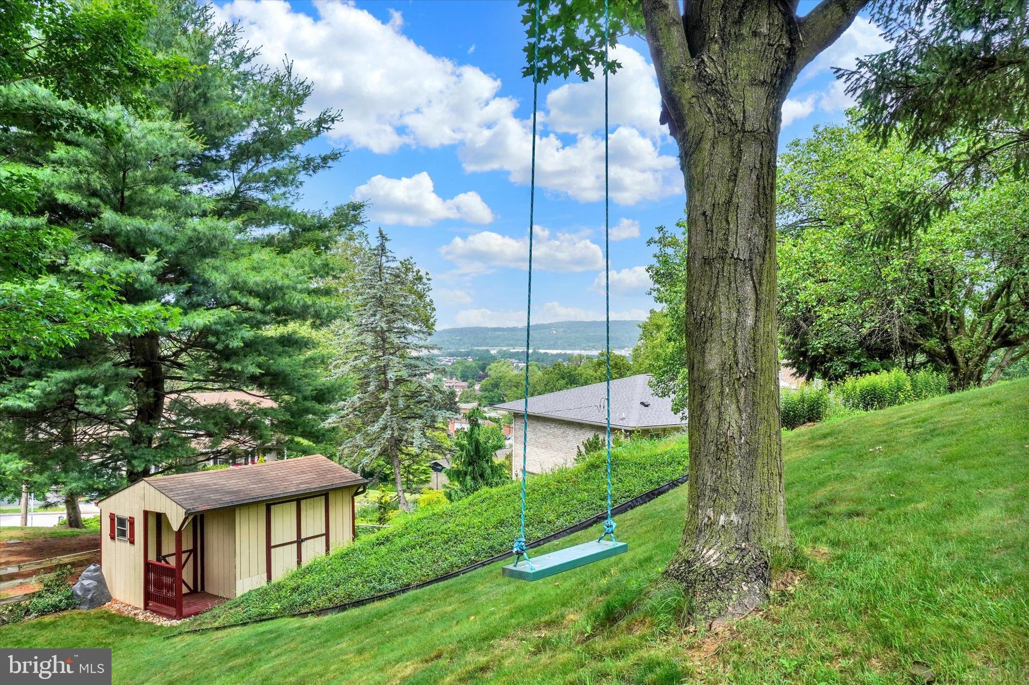 535 Maywood Road York, PA 17402 - Photo 53 of 57 Gallery Image 53