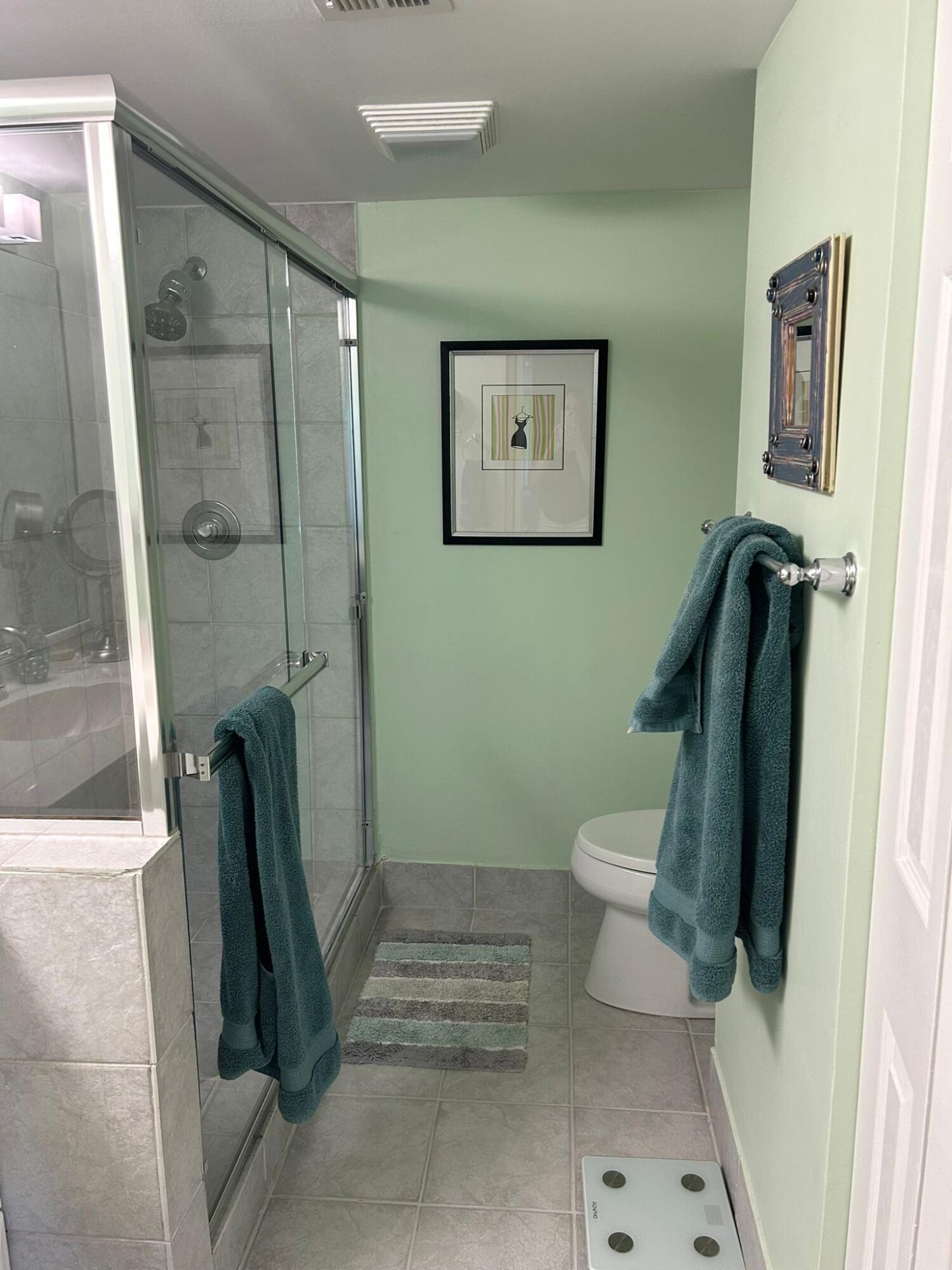 159 Northwest 70th Street, Unit 402 Boca Raton, FL 33487 - Photo 13 of 28 03d58d09-03b0-4514-aae4-e713208ab00a