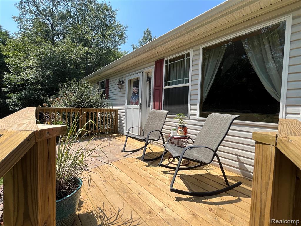 28524 Elwell Road Belleville, MI 48111 - Photo 30 of 84